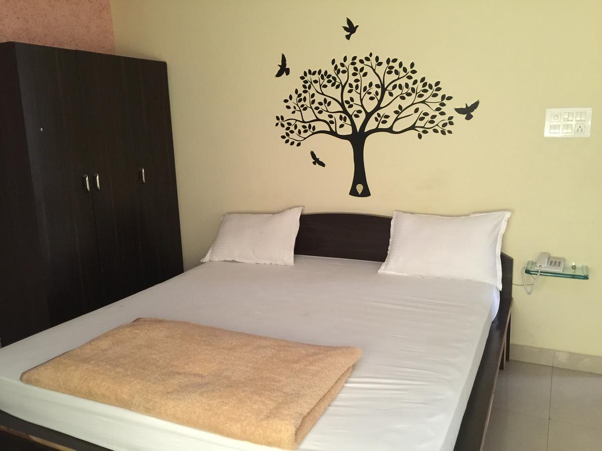Maruthi Residency Inn & Restaurant Гайдарабад Екстер'єр фото